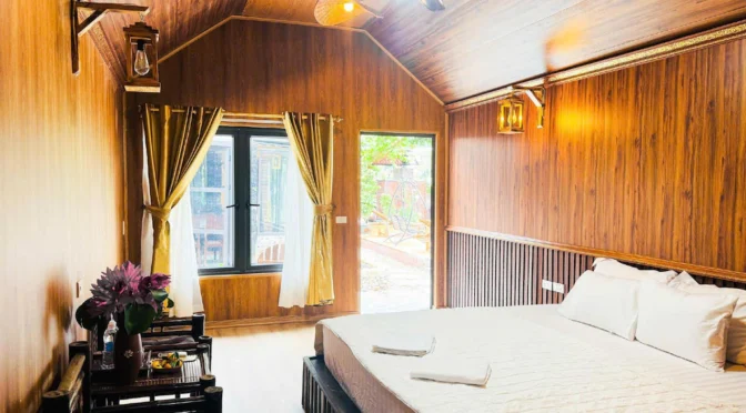 Bungalow double ( 1 giường 2m view bể bơi )